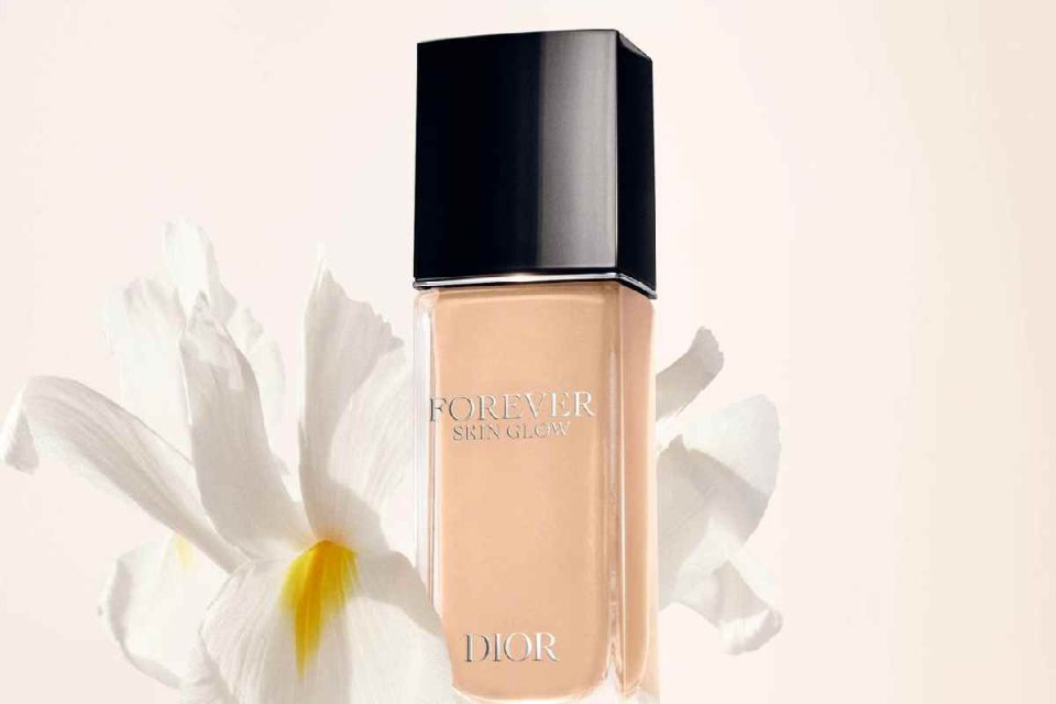 Dior Foundation - Dior Forever Skin Glow Foundation