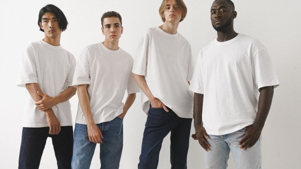 Choosing XXXXL Shirts: A Guide to Comfort, Breathability, and Skin Health